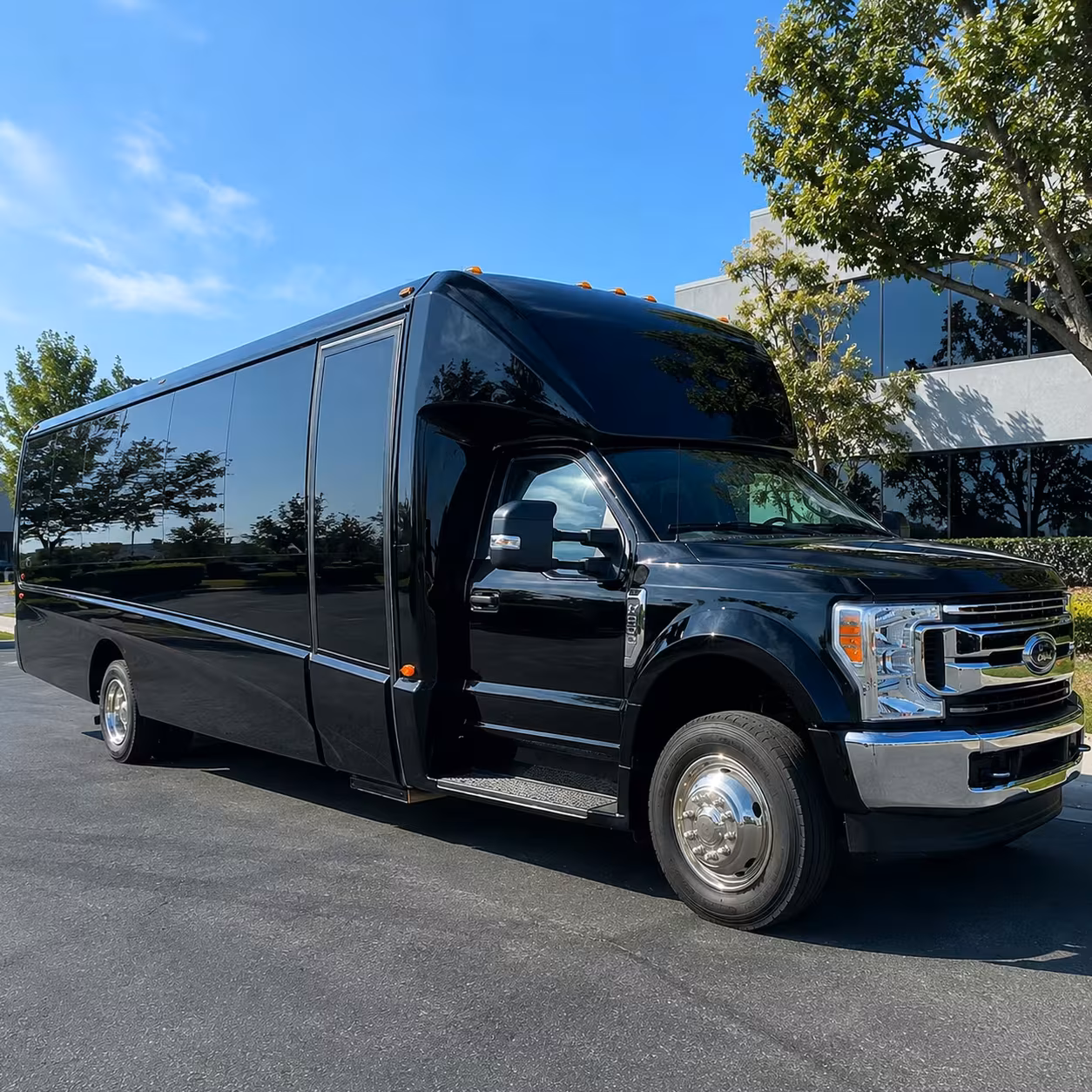 15 passenger minibus