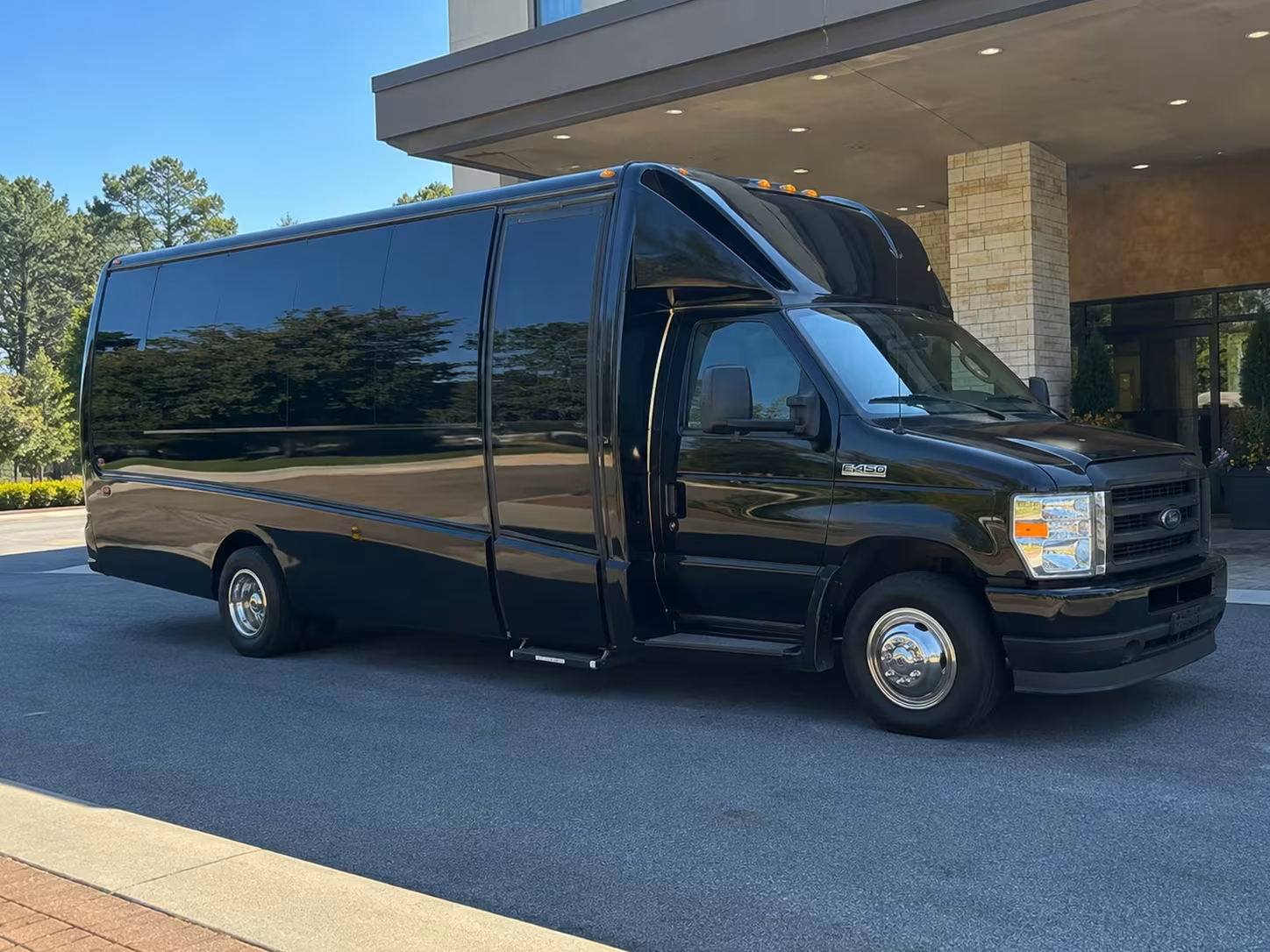 20 passenger minibus